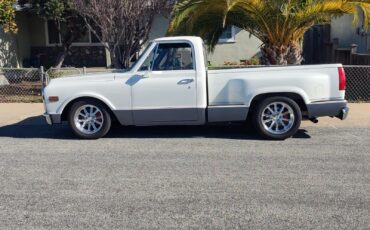 Chevrolet-C-10-1970-Standard-Cab-Pickup