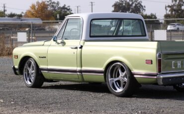 Chevrolet-C-10-1972-Standard-Cab-Pickup-10