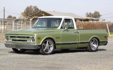 Chevrolet-C-10-1972-Standard-Cab-Pickup-7