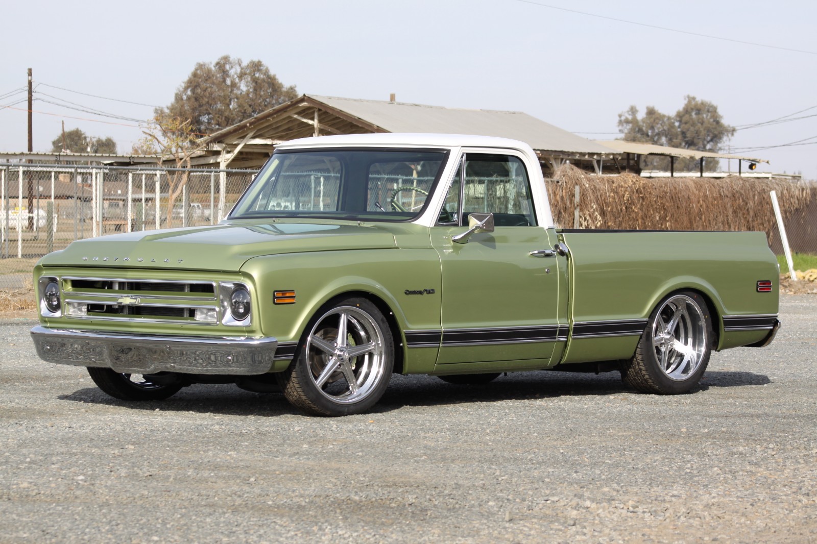 Chevrolet-C-10-1972-Standard-Cab-Pickup-7