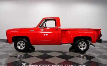 Chevrolet-C-10-1973-Pickup-Truck-2