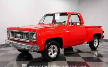 Chevrolet-C-10-1973-Pickup-Truck-5
