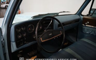 Chevrolet-C-10-1974-Pickup-Truck-37