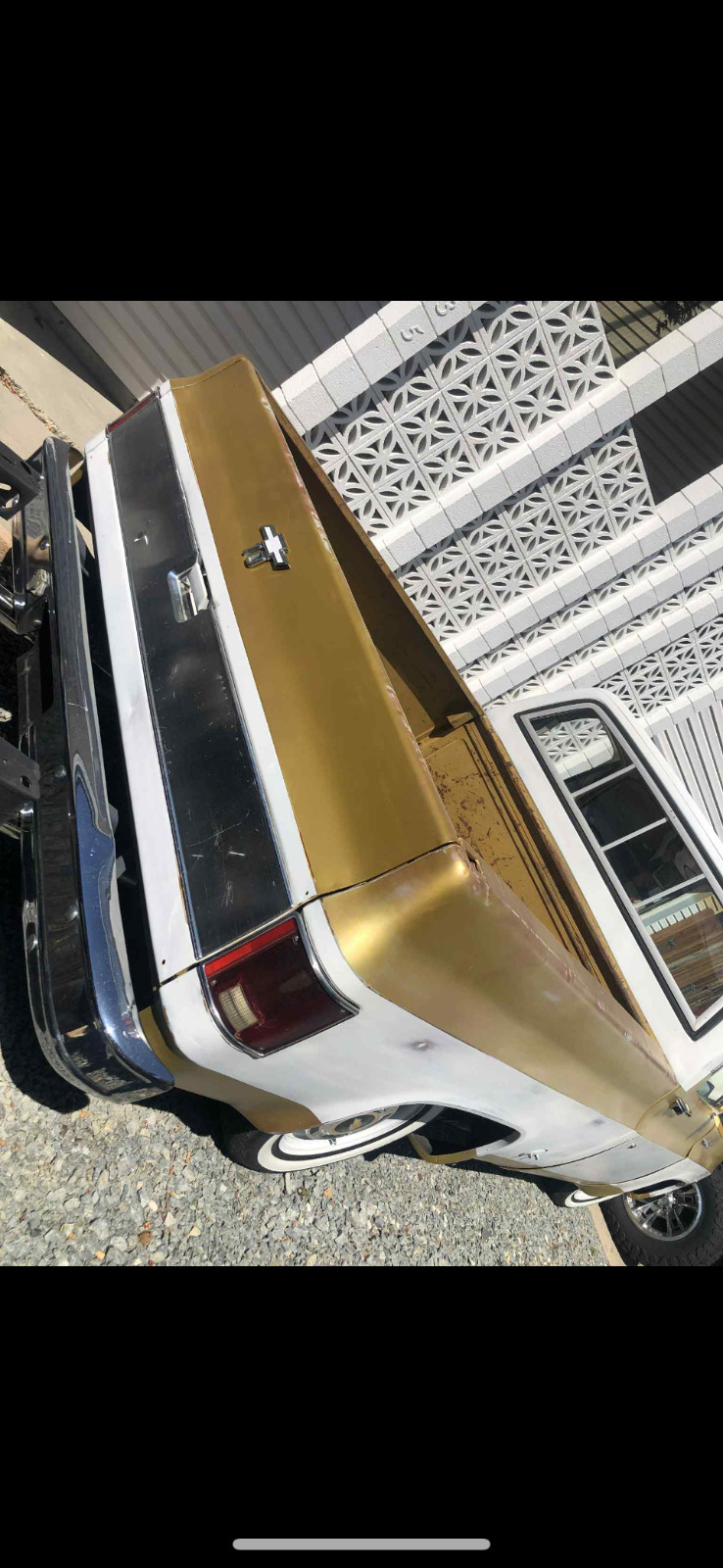 Chevrolet-C-10-1976-Standard-Cab-Pickup-2