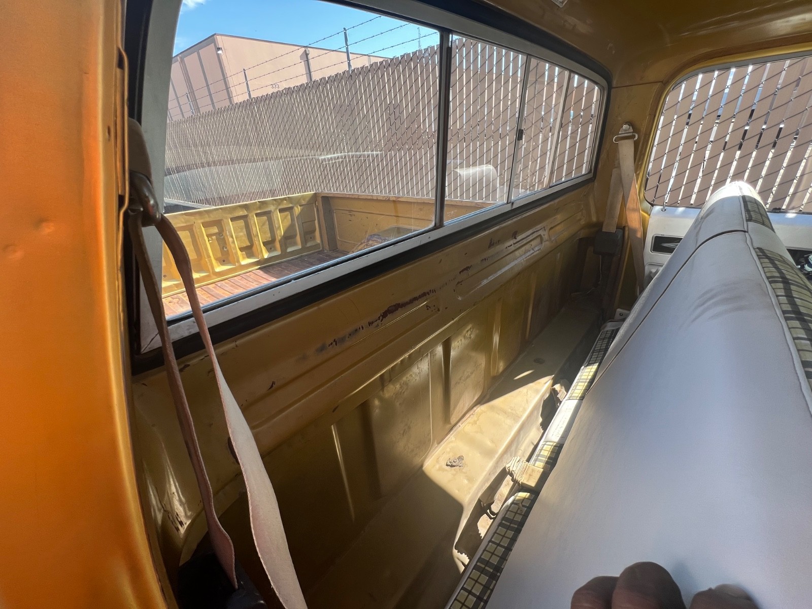 Chevrolet-C-10-1976-Standard-Cab-Pickup-27