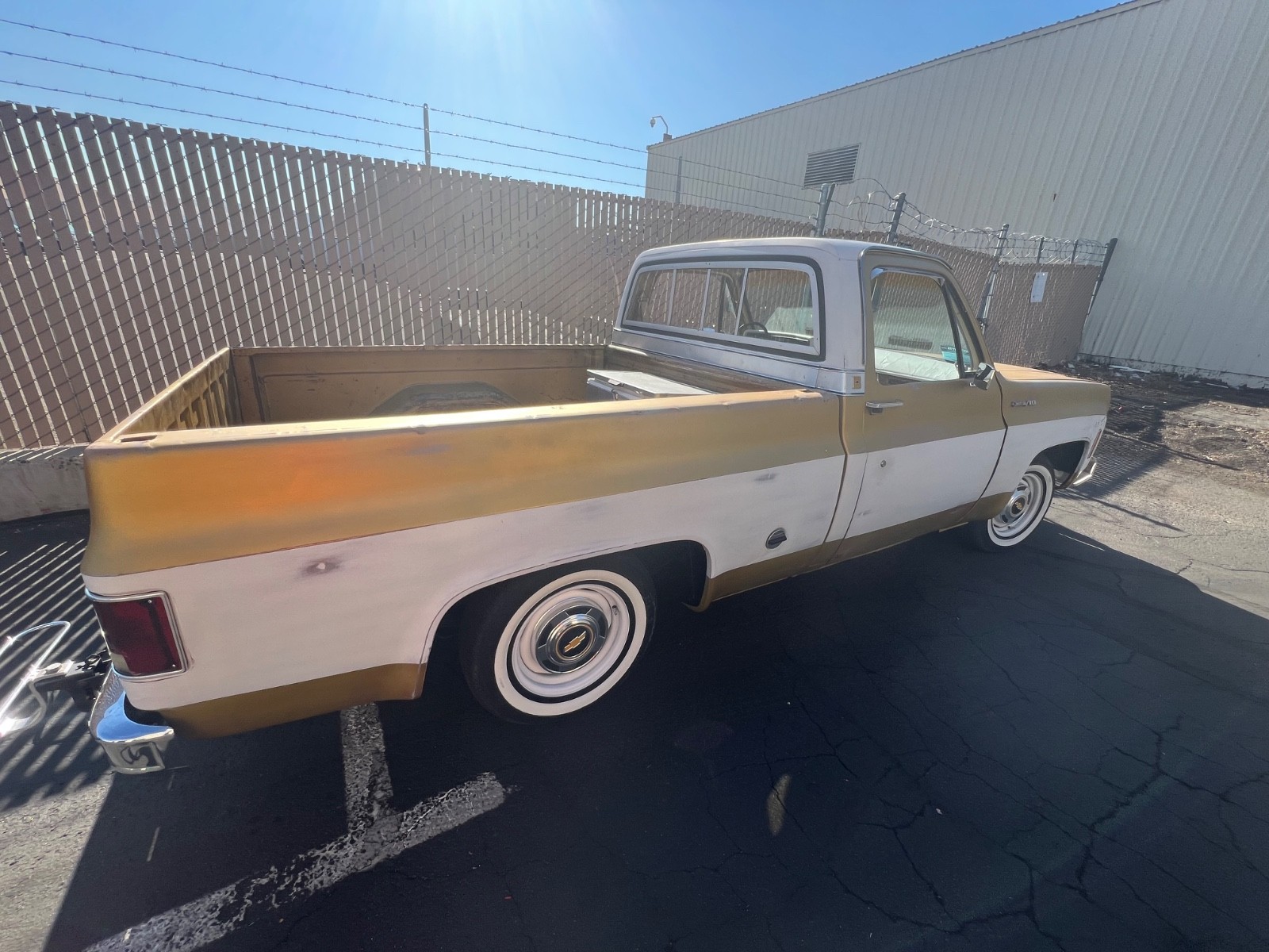 Chevrolet-C-10-1976-Standard-Cab-Pickup-28