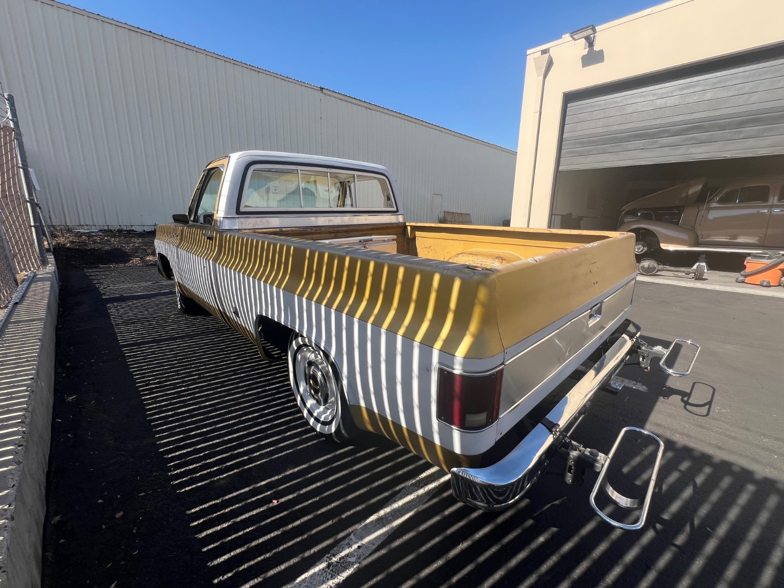 Chevrolet-C-10-1976-Standard-Cab-Pickup-29