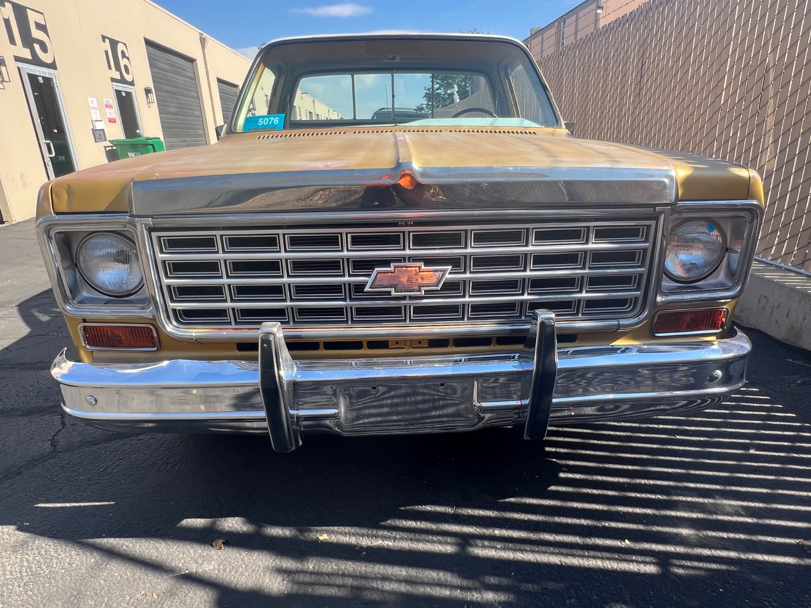 Chevrolet-C-10-1976-Standard-Cab-Pickup-9