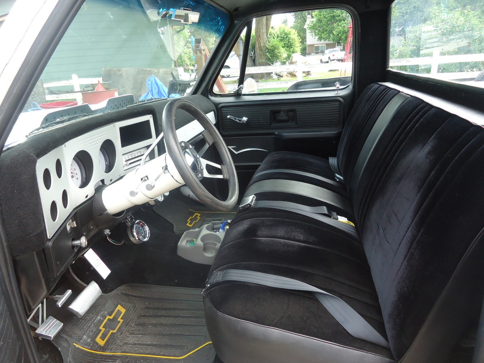 Chevrolet-C-10-1979-Standard-Cab-Pickup-13