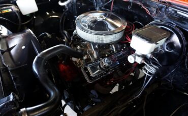 Chevrolet-C-10-1981-Classic-Car-29
