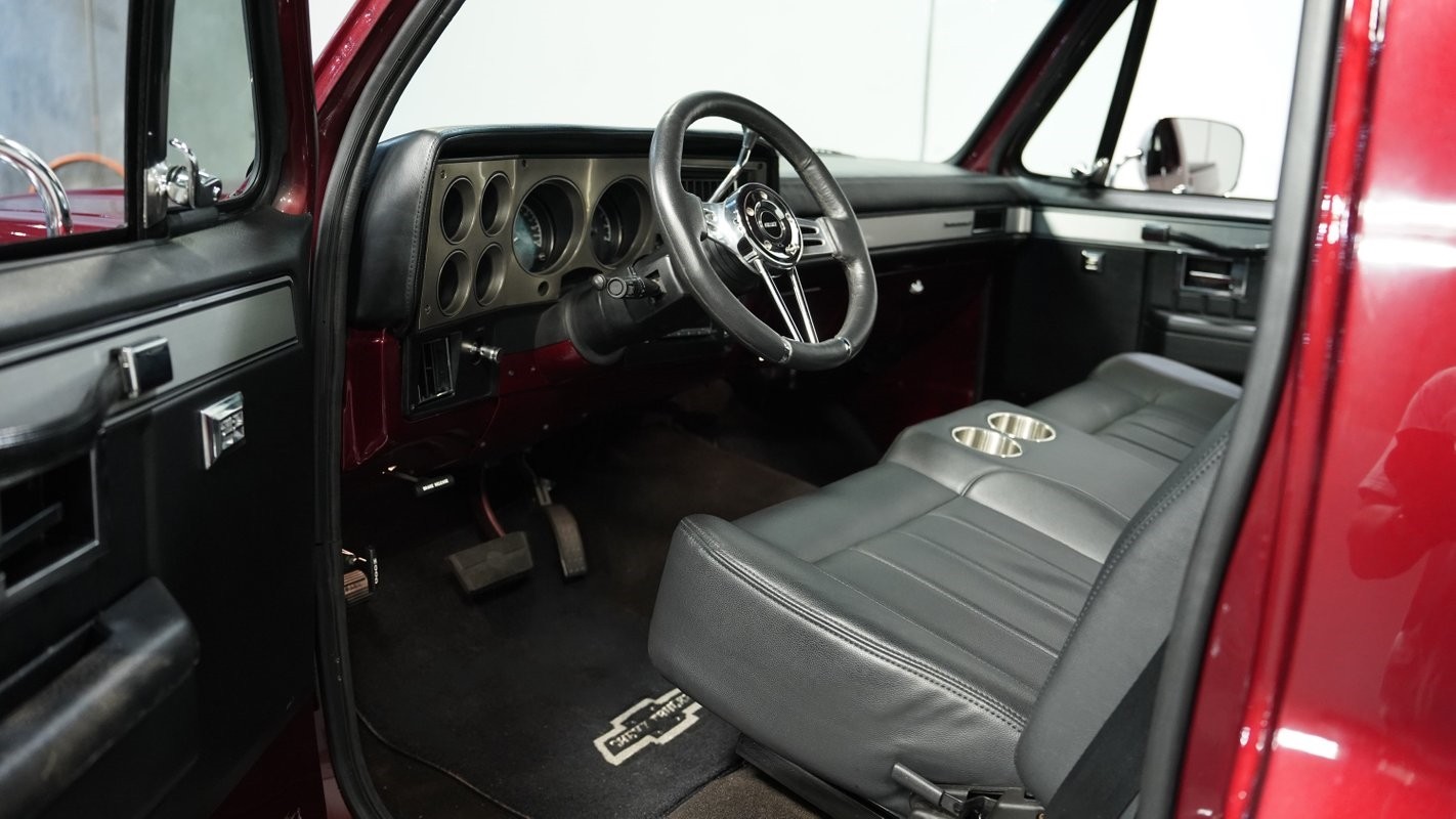 Chevrolet-C-10-1981-Pickup-Truck-4