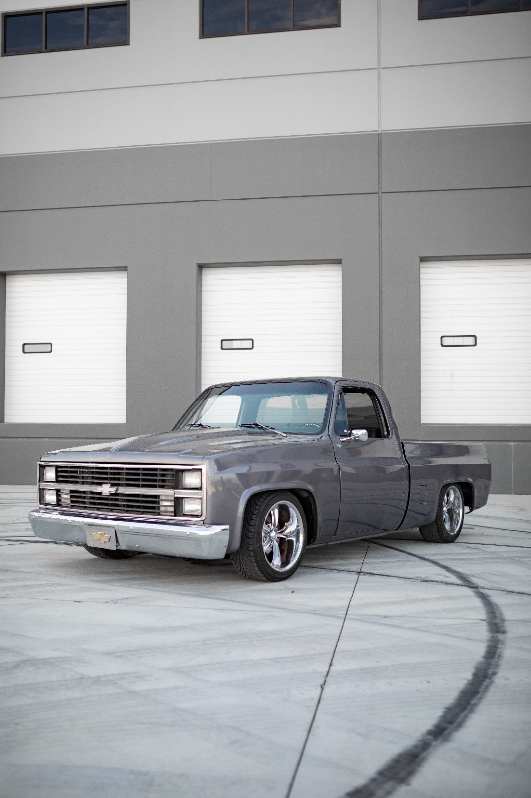 Chevrolet-C-10-1983-Standard-Cab-Pickup-1