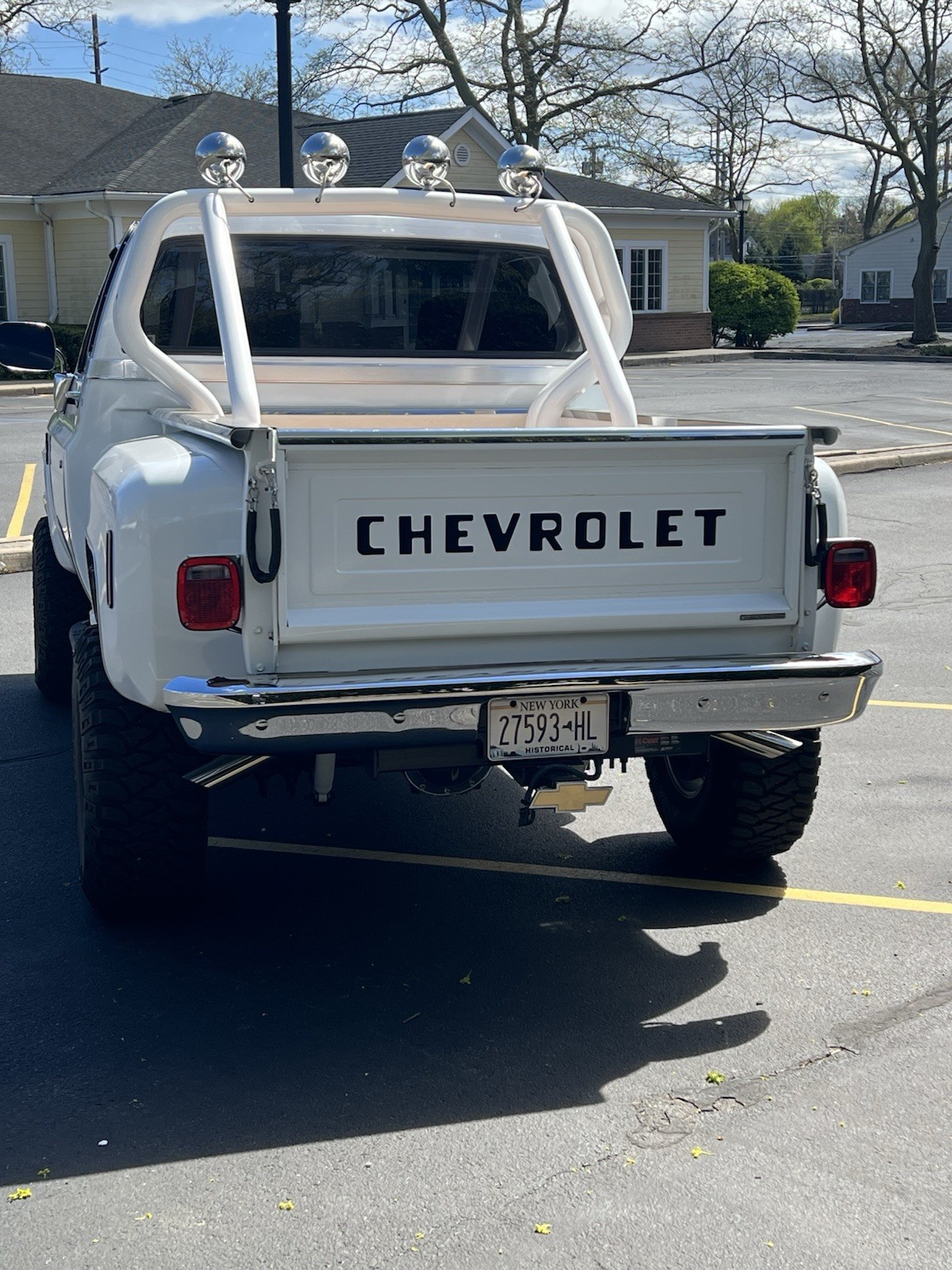 Chevrolet-C-10-1983-Standard-Cab-Pickup-12