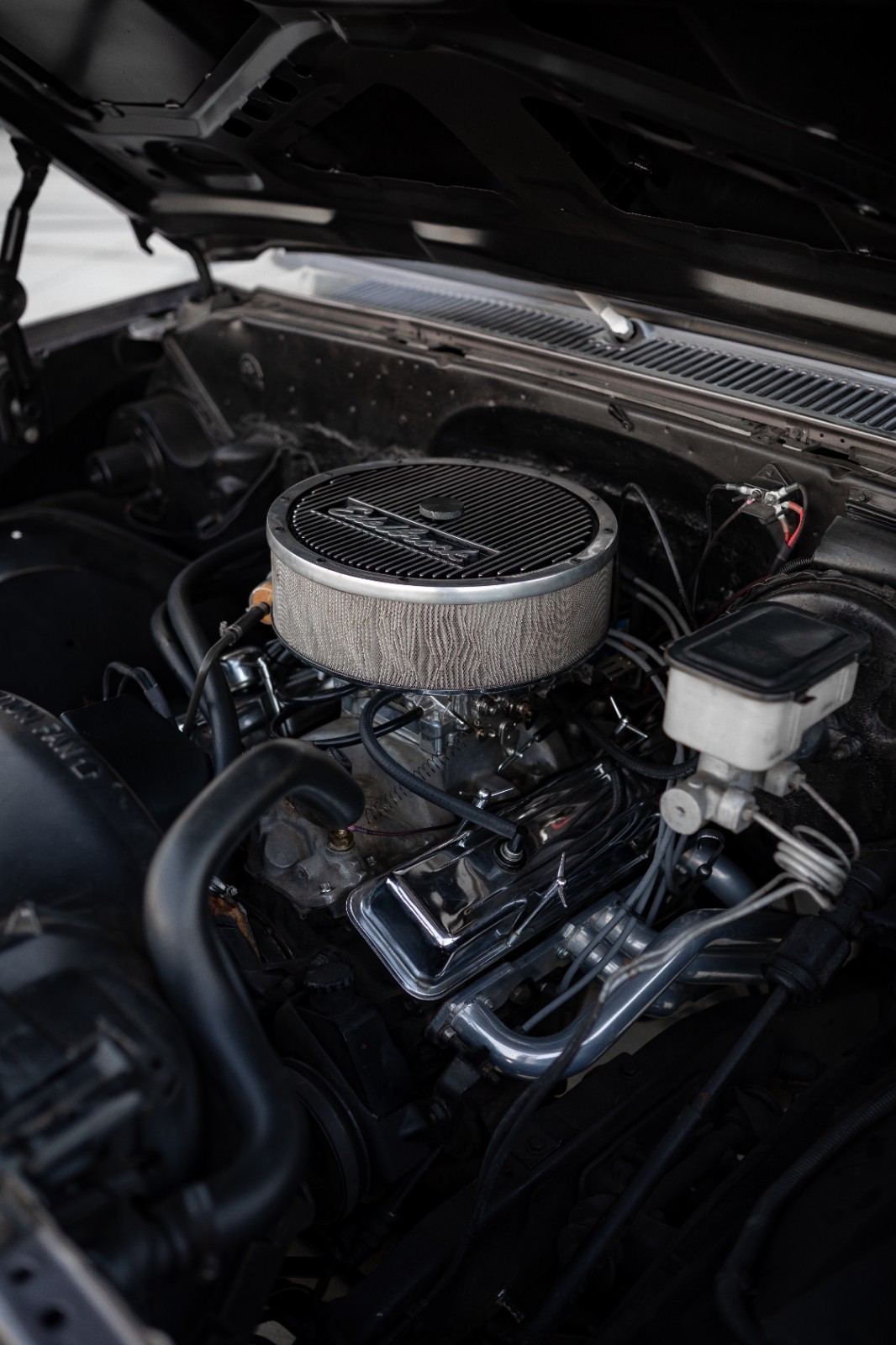 Chevrolet-C-10-1983-Standard-Cab-Pickup-14