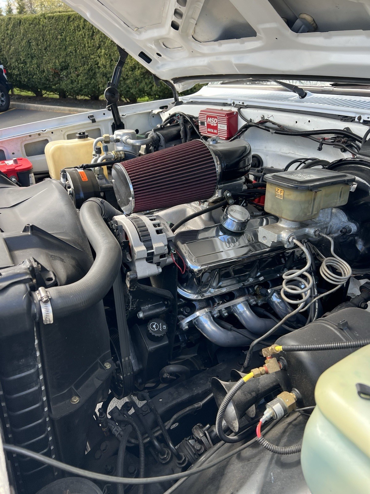Chevrolet-C-10-1983-Standard-Cab-Pickup-3