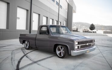 Chevrolet-C-10-1983-Standard-Cab-Pickup-7
