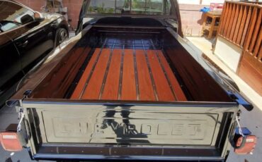 Chevrolet-C-10-1984-1
