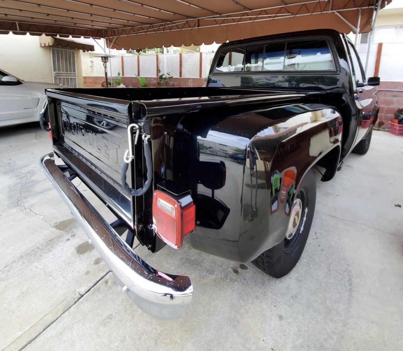 Chevrolet-C-10-1984-5