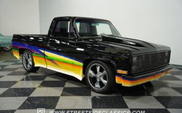 Chevrolet-C-10-1984-Pickup-Truck-16