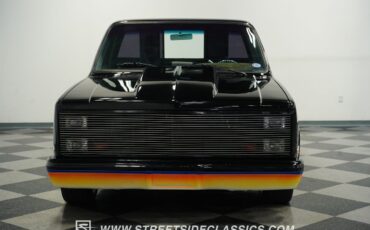 Chevrolet-C-10-1984-Pickup-Truck-17