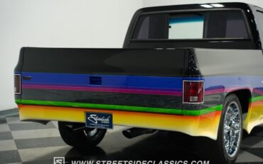 Chevrolet-C-10-1984-Pickup-Truck-24