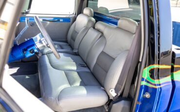 Chevrolet-C-10-1984-Pickup-Truck-25