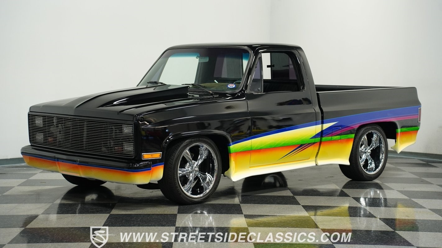 Chevrolet-C-10-1984-Pickup-Truck-26