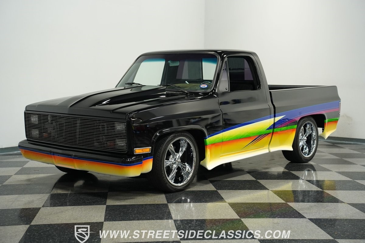 Chevrolet-C-10-1984-Pickup-Truck-5