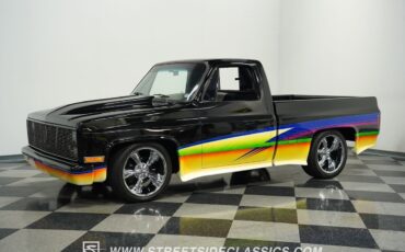 Chevrolet-C-10-1984-Pickup-Truck-6