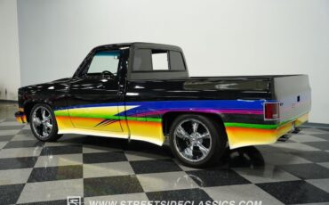 Chevrolet-C-10-1984-Pickup-Truck-8