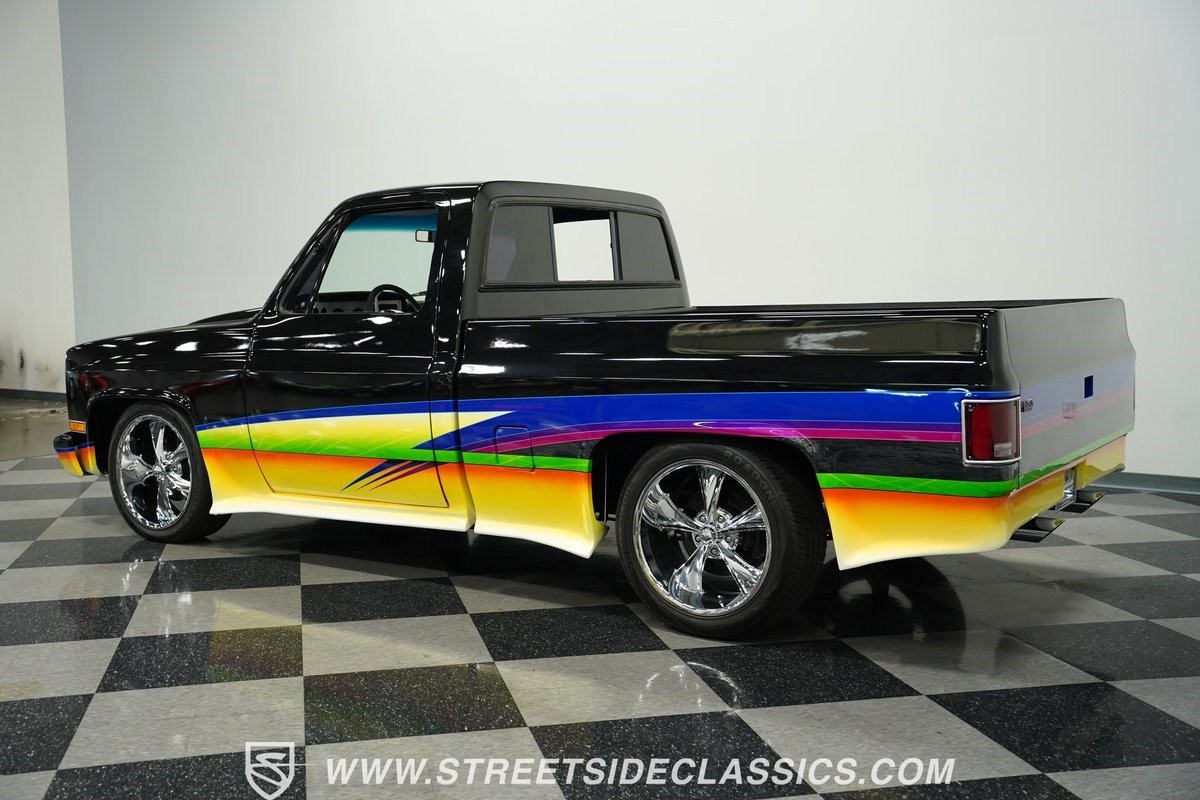Chevrolet-C-10-1984-Pickup-Truck-8