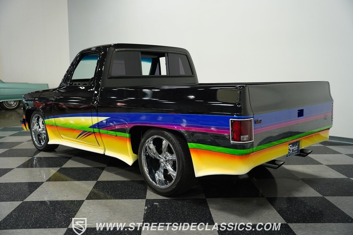 Chevrolet-C-10-1984-Pickup-Truck-9