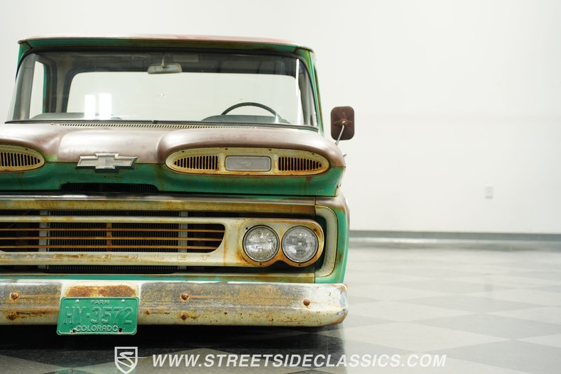 Chevrolet-C10-1960-Turquoise-Black-17