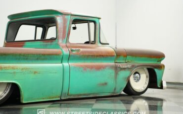Chevrolet-C10-1960-Turquoise-Black-25