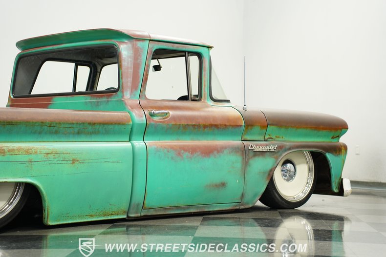 Chevrolet-C10-1960-Turquoise-Black-25
