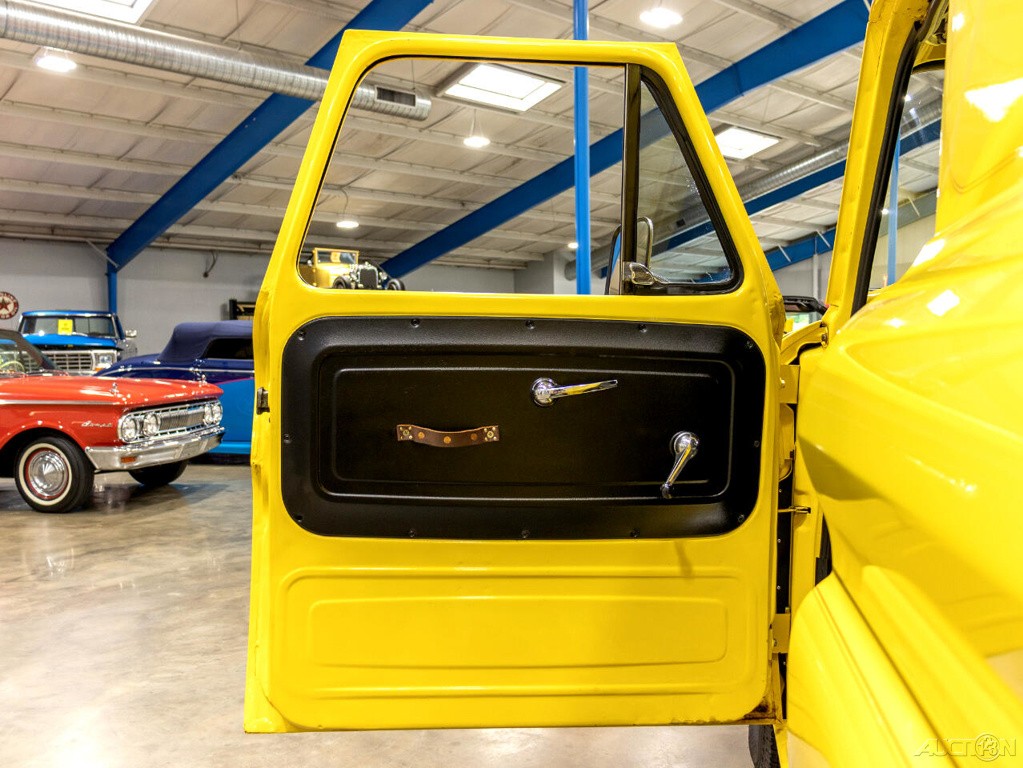 Chevrolet-C10-1966-Other-19
