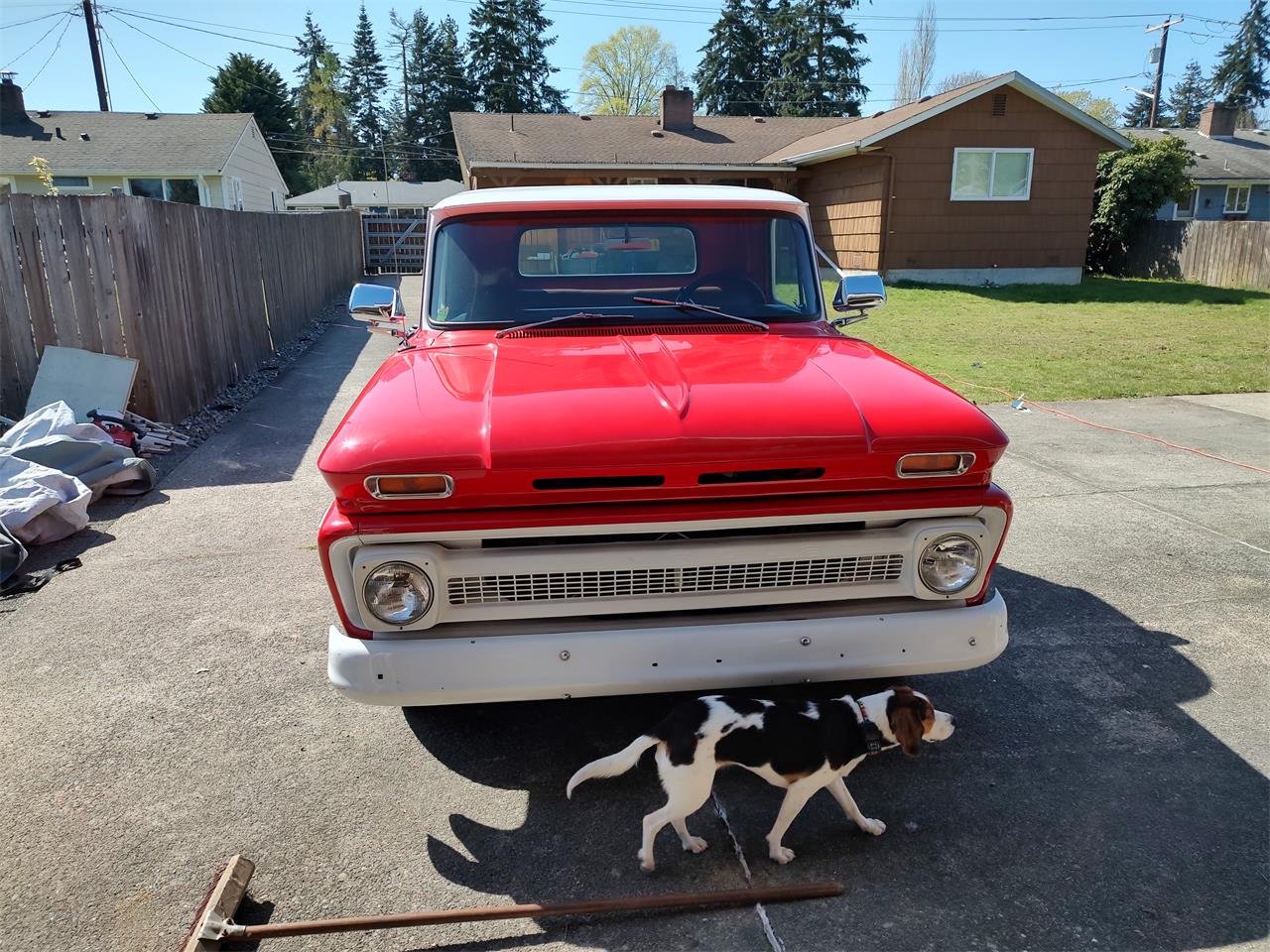Chevrolet-C10-1966-Red-and-white-Brown-1