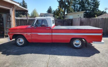 Chevrolet-C10-1966-Red-and-white-Brown