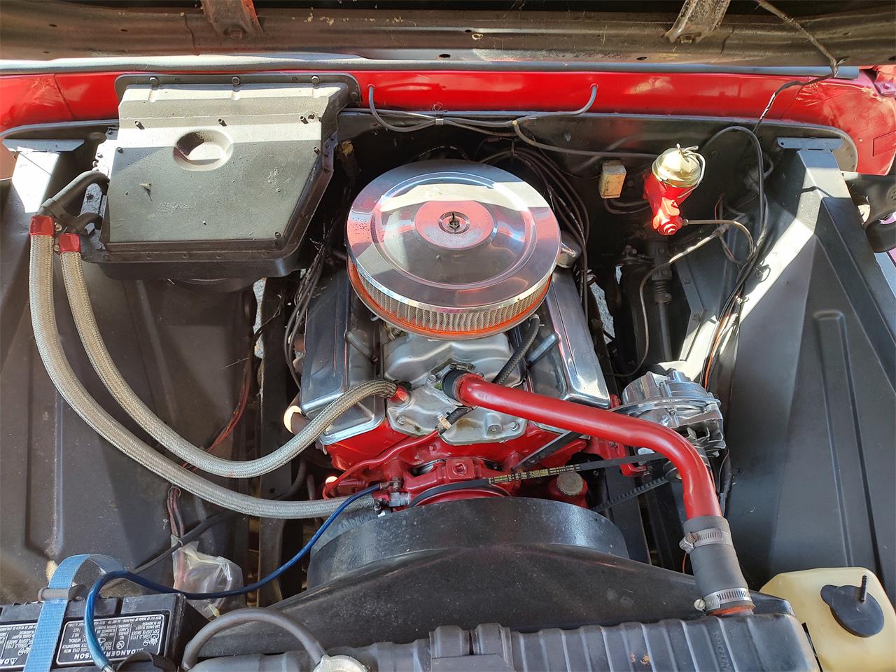 Chevrolet-C10-1966-Red-and-white-Brown-9