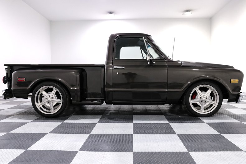 Chevrolet-C10-1968-Gray-17