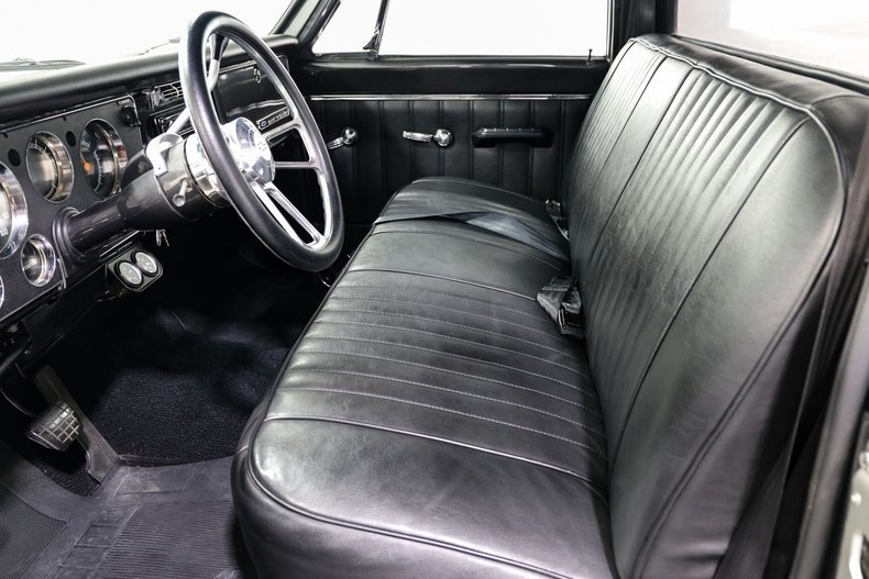Chevrolet-C10-1968-Gray-23
