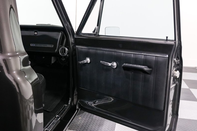 Chevrolet-C10-1968-Gray-24