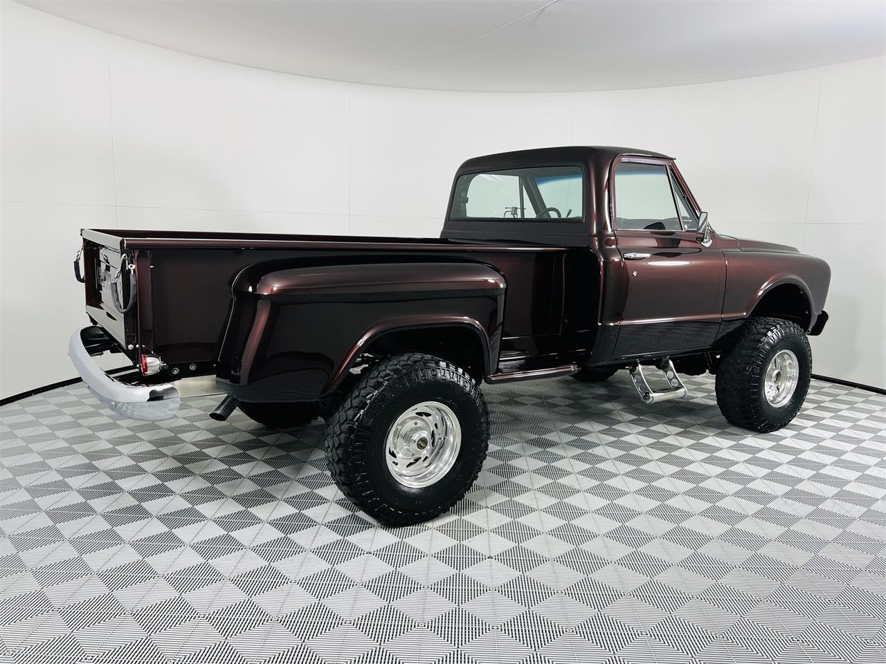 Chevrolet-C10-1968-Red-Black-6