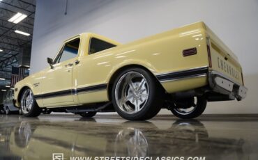 Chevrolet-C10-1969-Butternut-Yellow-Black-14