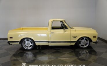 Chevrolet-C10-1969-Butternut-Yellow-Black-21