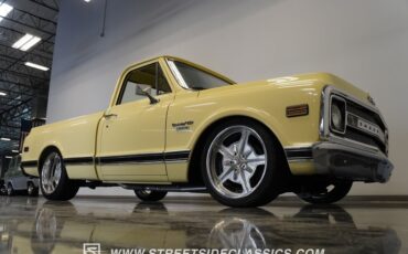 Chevrolet-C10-1969-Butternut-Yellow-Black-22