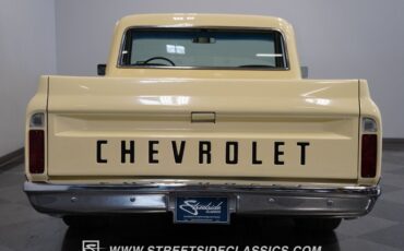 Chevrolet-C10-1969-Butternut-Yellow-Black-31