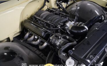 Chevrolet-C10-1969-Butternut-Yellow-Black-39