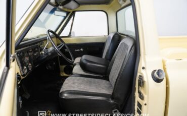 Chevrolet-C10-1969-Butternut-Yellow-Black-42