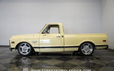 Chevrolet-C10-1969-Butternut-Yellow-Black-48